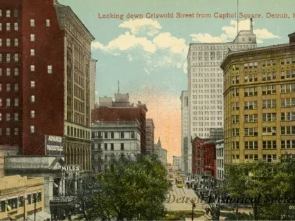 Postcard - Looking Down Griswold Street from Capitol Square, Detroit, Mich.