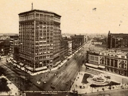 Postcard - Corner of Woodward Ave. And Michigan Ave., Detroit. Mich.