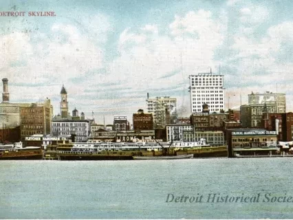 Postcard - Detroit Skyline.