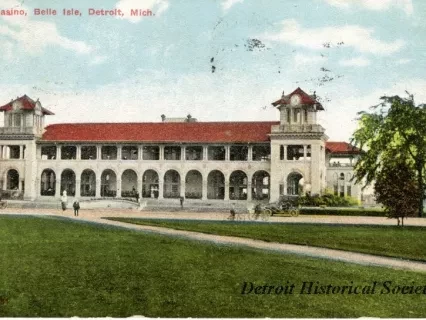 Postcard - Casino, Belle Isle, Detroit, Mich.