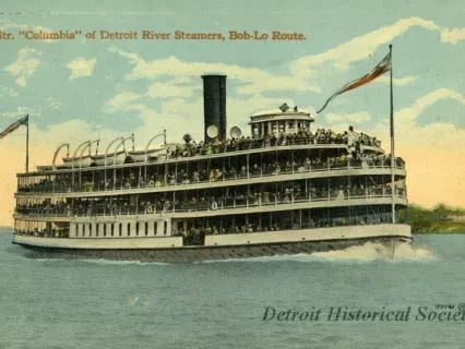 Postcard - Str. "Columbia" of Detroit River Steamers, Bob-Lo Route.