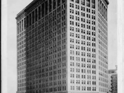 Postcard, Picture - First National Bank Bldg. Detroit, Mich.