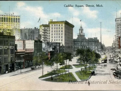 Postcard - Cadillac Square, Detroit, Mich.