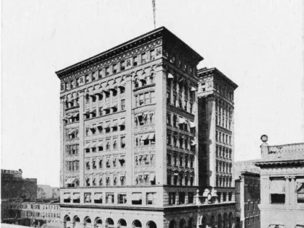 Postcard - Detroit, Mich. Chamber of Commerce