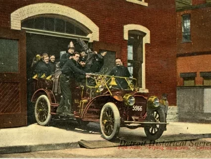 Postcard - Fire Auto, "Flying Squadron," Detroit, Mich
