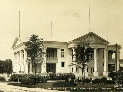 Postcard - Michigan Building, State Fair Grounds, Detroit