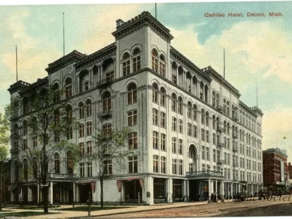 Postcard - Cadillac Hotel, Detroit, Mich.