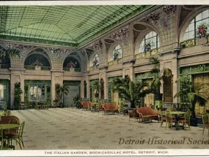 Postcard - The Italian Garden, Book-Cadillac Hotel, Detroit, Mich.