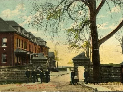 Postcard - Main Entrance to Fort wayne, Detroit, Mich.