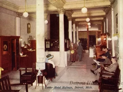Postcard - Lobby Hotel Hofman, Detroit, Mich.