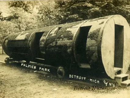 Postcard - Palmer Park, Detroit, Mich