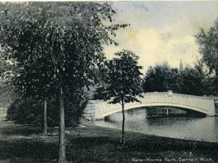 Postcard - Water Works Park, Detroit, Mich.