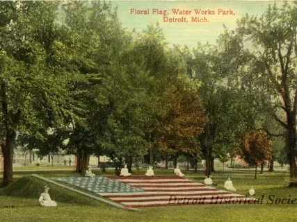 Postcard - Floral Flag, Water Works Park, Detroit, Mich.