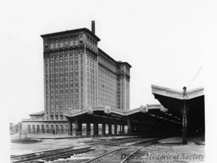 Print, Photographic - Michigan Central Railroad Station