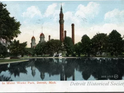 Postcard - Water Works Park, Detroit, Mich. - In Water Works Park, Detroit, Mich.