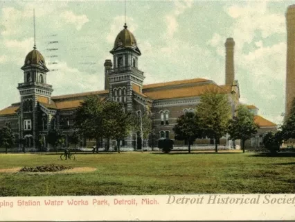 Postcard - Pumping Station Water Works Park, Detroit, Mich.