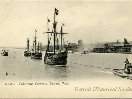 Postcard - Columbus Caravals, Detroit, Mich.