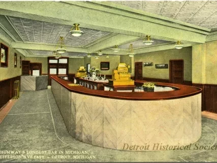 Postcard - Shumway's Longest Bar in Michigan,
1470 Jefferson Ave. East. - Detroit, Michigan.