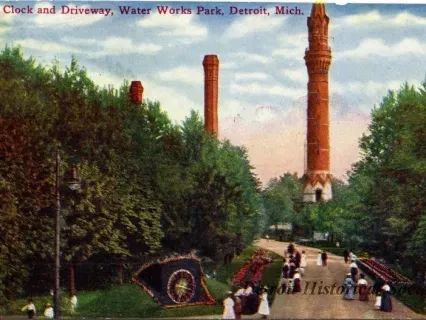 Postcard - Floral Clock Driveway, Water Works Park, Detroit, Mich.