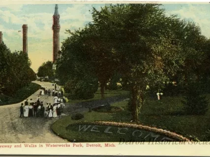 Postcard - Driveway and Walks in Waterworks Park, Detroit, Mich.