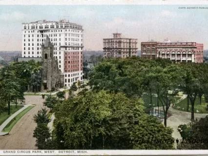 Postcard - Grand Circus Park, West. Detroit, Mich.