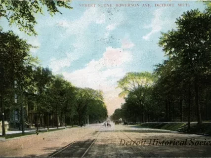 Postcard - Street Scene, Jefferson Ave., Detroit, Mich.