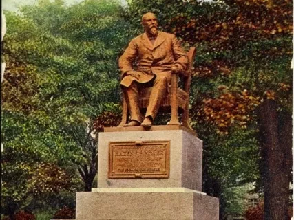 Postcard - Pingree Monument, West Grand Circus Park, Detroit, Mich.