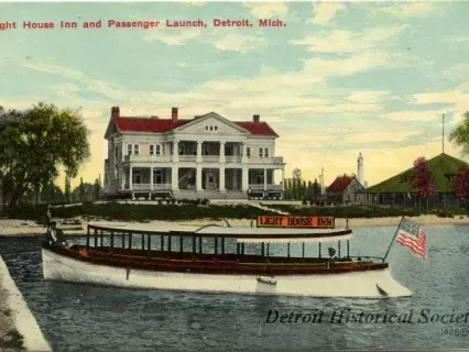 Postcard - Light House Inn and Passenger Launch, Detroit, Mich.