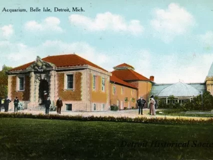 Postcard - Aquarium, Belle Isle, Detroit, Mich.