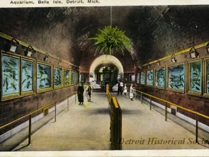 Postcard - Aquarium, Belle Isle, Detroit, Mich.