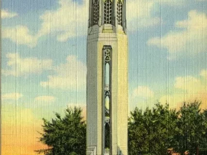 Postcard - Nancy Brown's Peace Carillon, Belle Isle, Detroit, Mich.