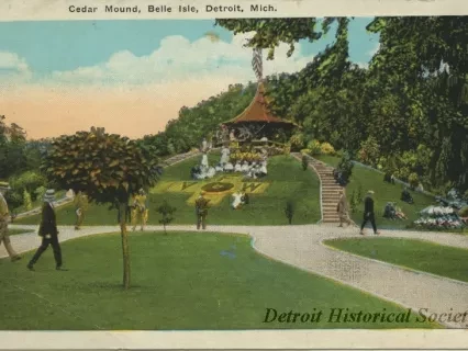 Postcard - Cedar Mound, Belle Isle, Detroit, Mich.