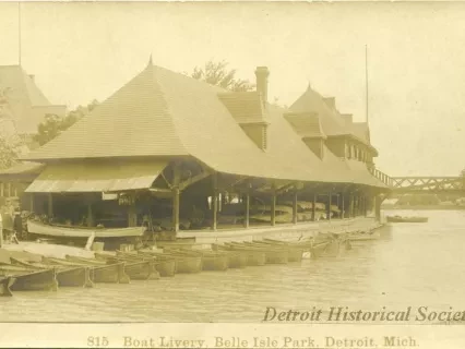 Postcard - Boat Livery, Belle Isle Park, Detroit, Mich.