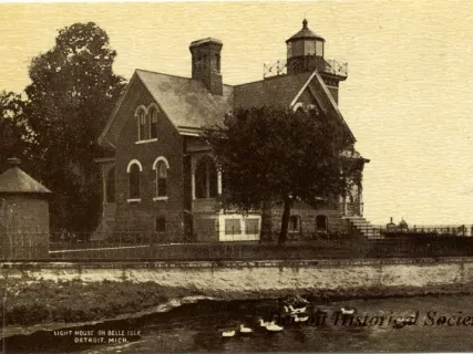 Postcard - Light House on Belle Isle, Detroit, Mich.