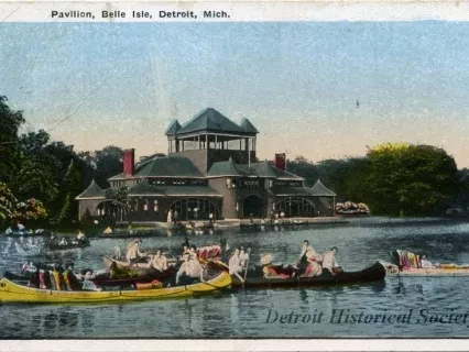 Postcard - Pavilion, Belle Isle, Detroit, Mich.