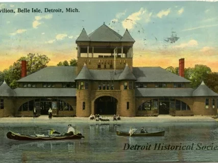 Postcard - Pavilion, Belle Isle, Detroit, Mich.