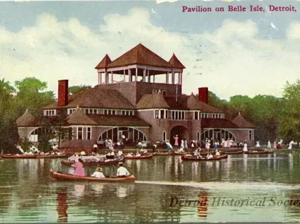 Postcard - Pavilion on Belle Isle, Detroit, Mich.