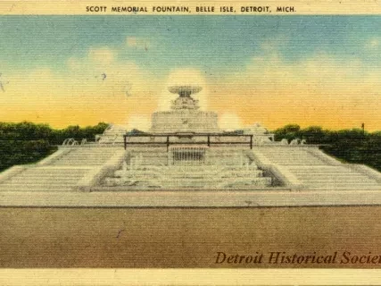 Postcard - Scott Memorial Fountain, Belle Isle, Detroit, Mich.