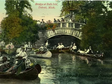 Postcard - Bridge at Belle Isle, Detroit, Mich.
