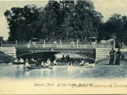 Postcard - Detroit, Mich. Bridge Scene, Belle Isle.