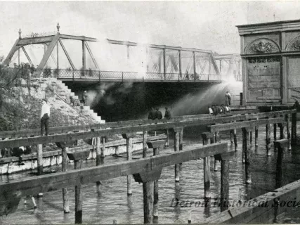 Postcard - Belle Isle Bridge Fire, April 27, 1915.