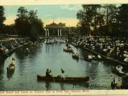 Postcard - Band Stand and Canal on Concert Day, Belle Isle, Detroit, Mich.