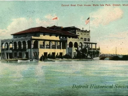 Postcard - Detroit Boat Club House, Belle Isle Park, Detroit, Mich.