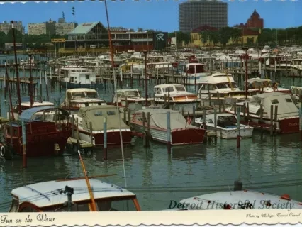 Postcard - Fun on the Water