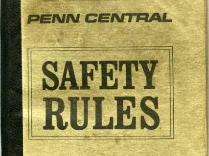 Manual, Employee - Penn Central Safety Rules, Maintenance of Way and Structures Employes, Eddective July 1, 1968, Revised 2-75