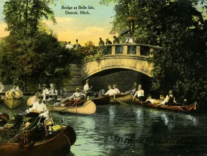 Postcard - Bridge at Belle Isle, Detroit, Mich.