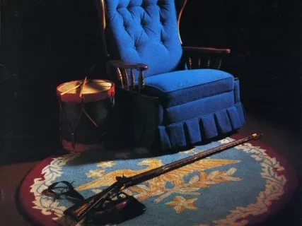 Report, Annual - Annual Report, 1976
La-Z-Boy Chair Company