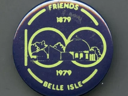 Button, Souvenir