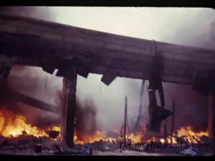 Transparency, Slide - Linwood - Cocktail Lounge