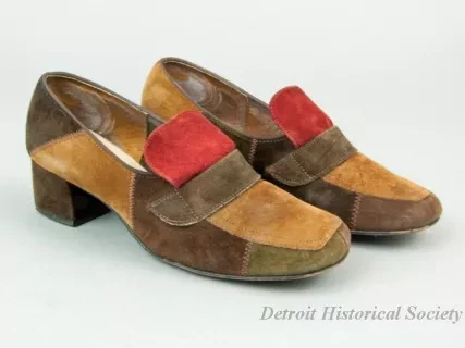 Shoe